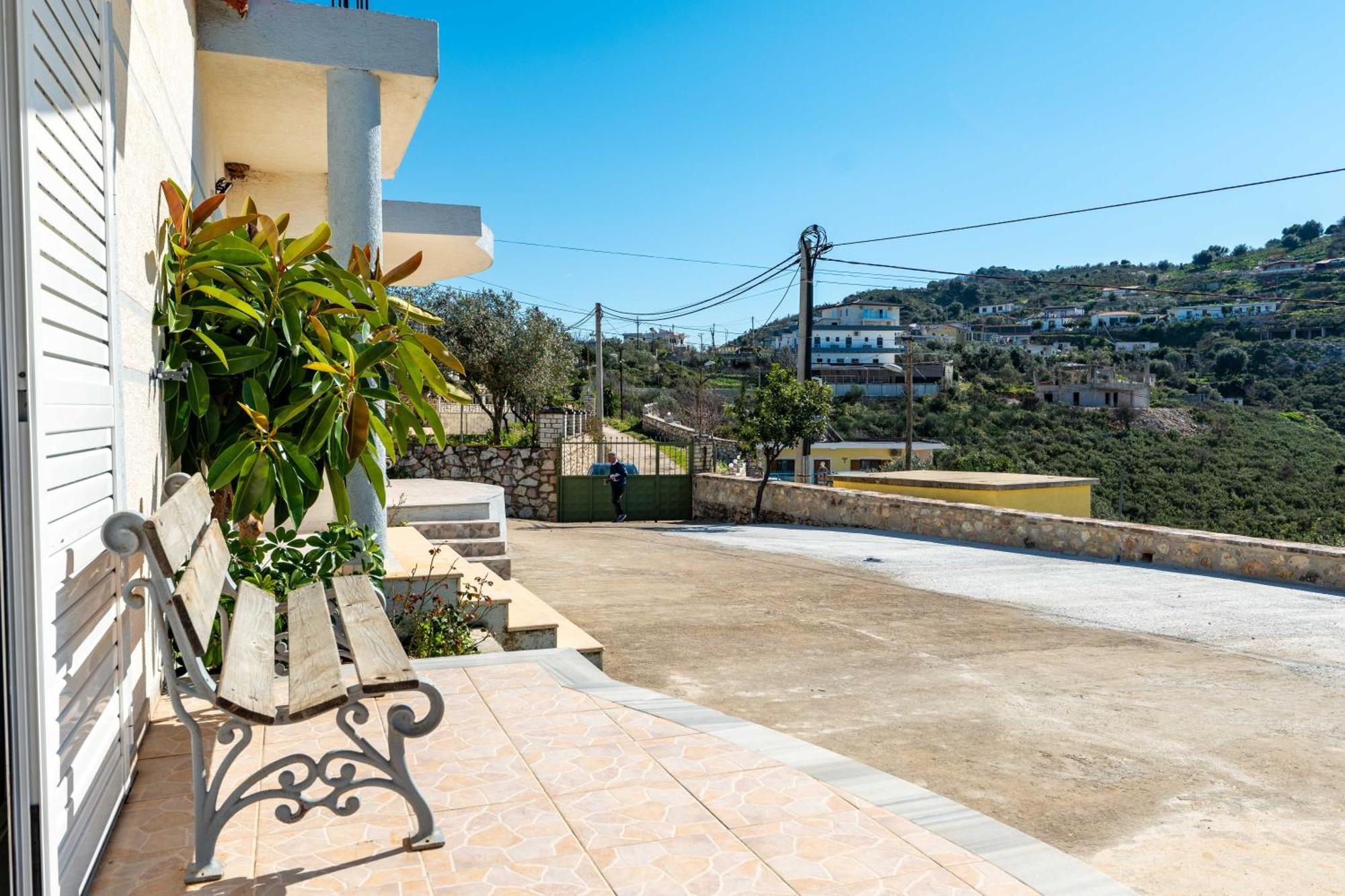 Vila Celi Sarandë 外观 照片
