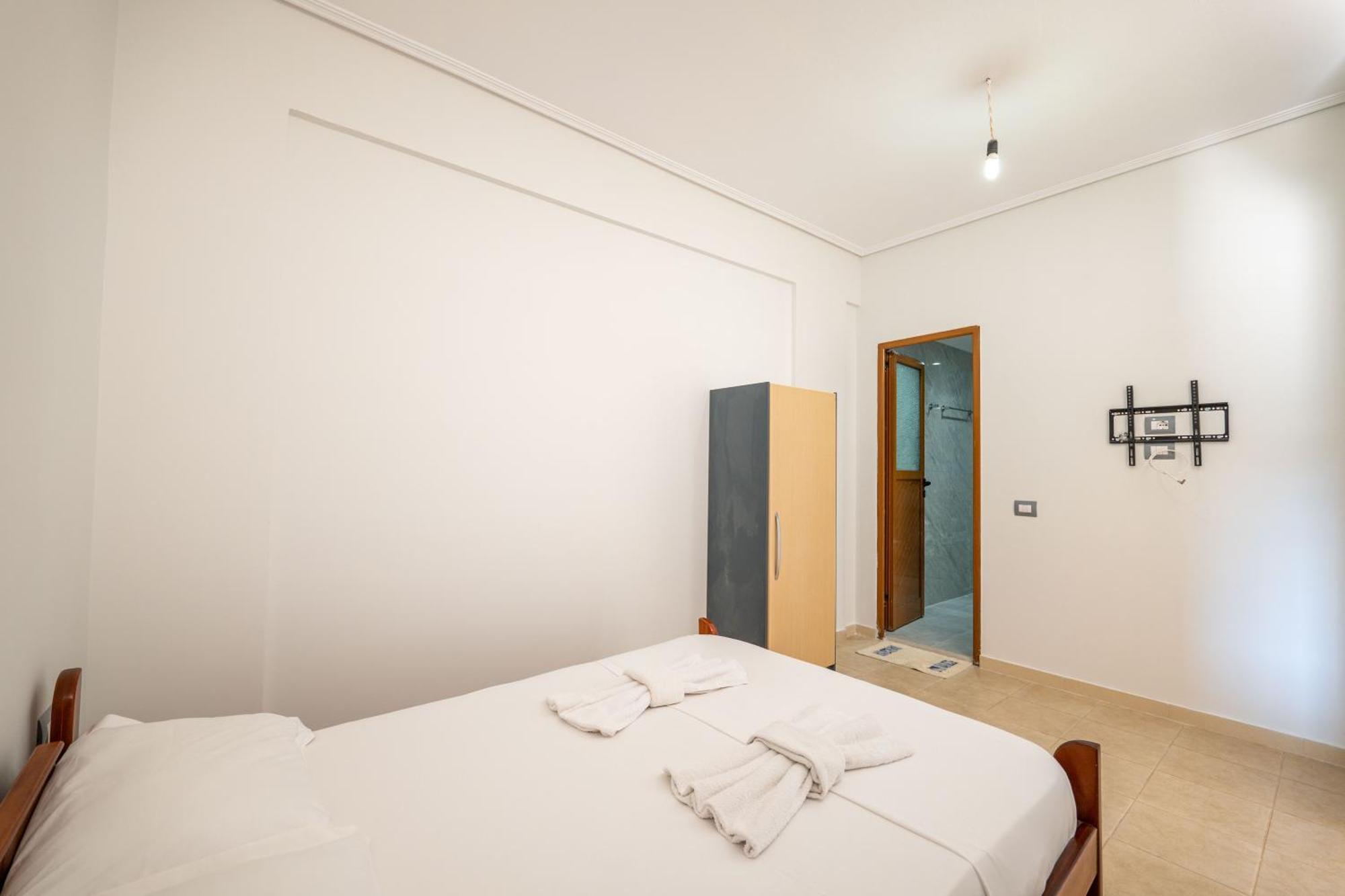 Vila Celi Sarandë 外观 照片