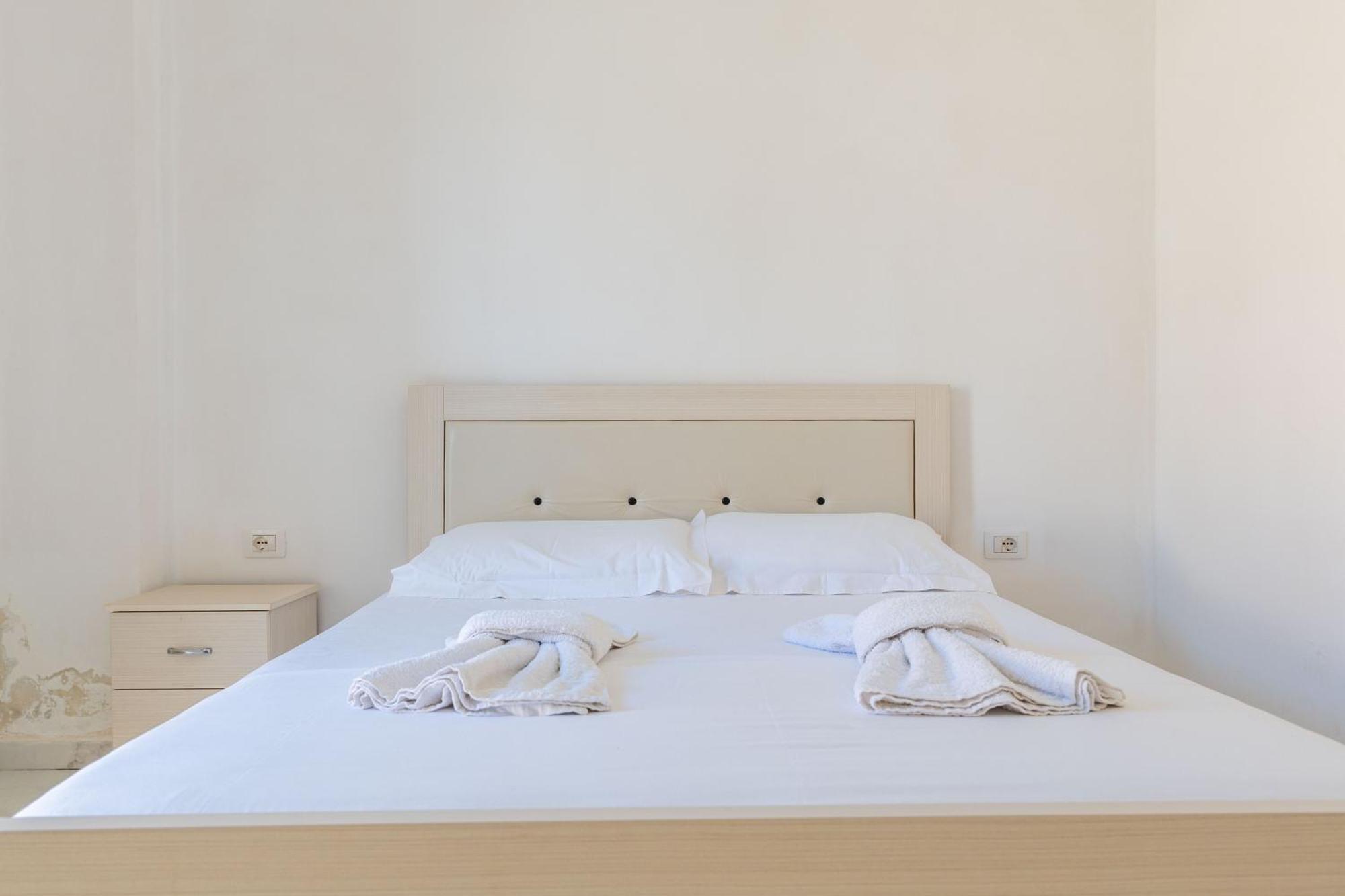 Vila Celi Sarandë 外观 照片