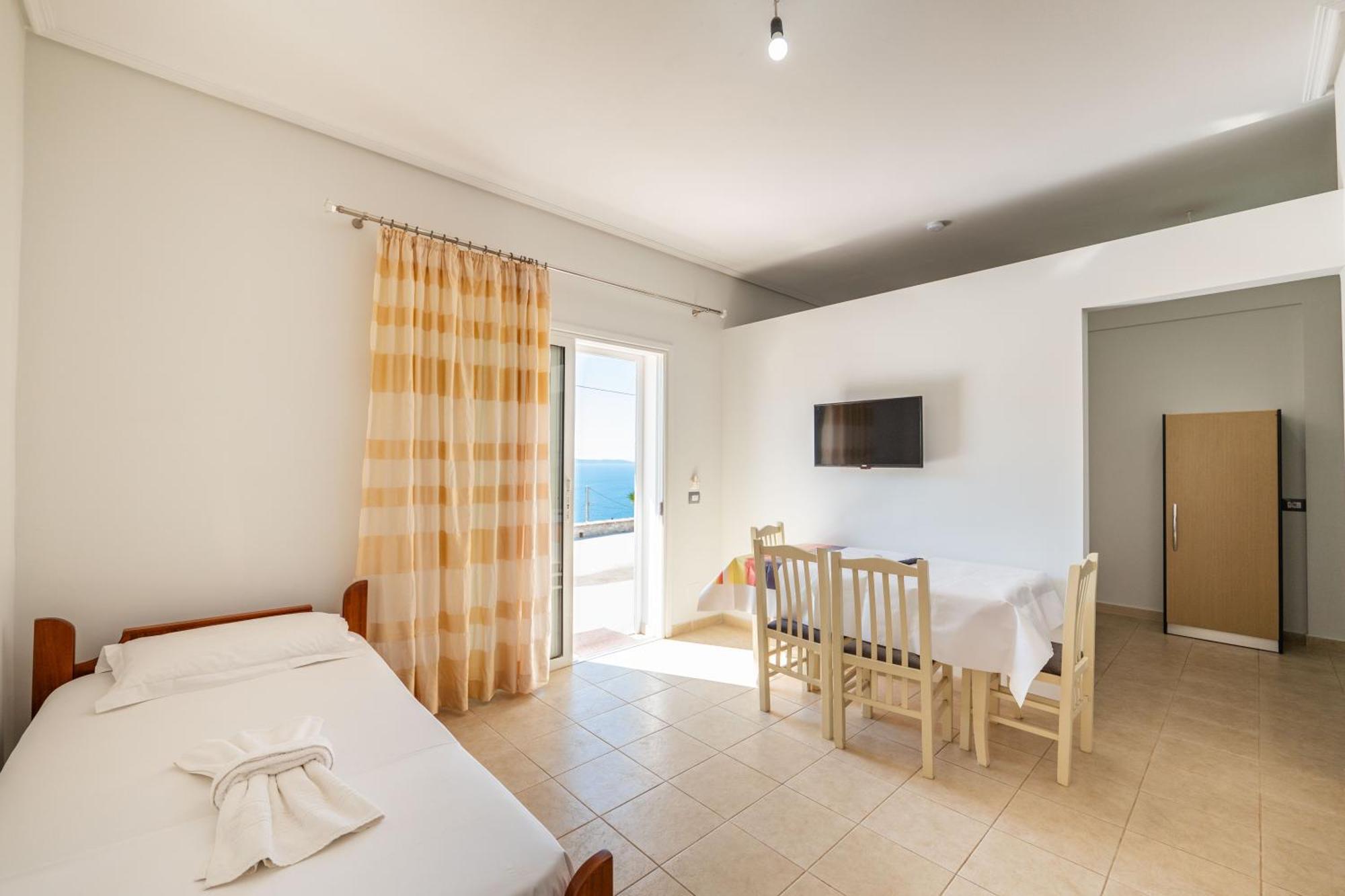 Vila Celi Sarandë 外观 照片